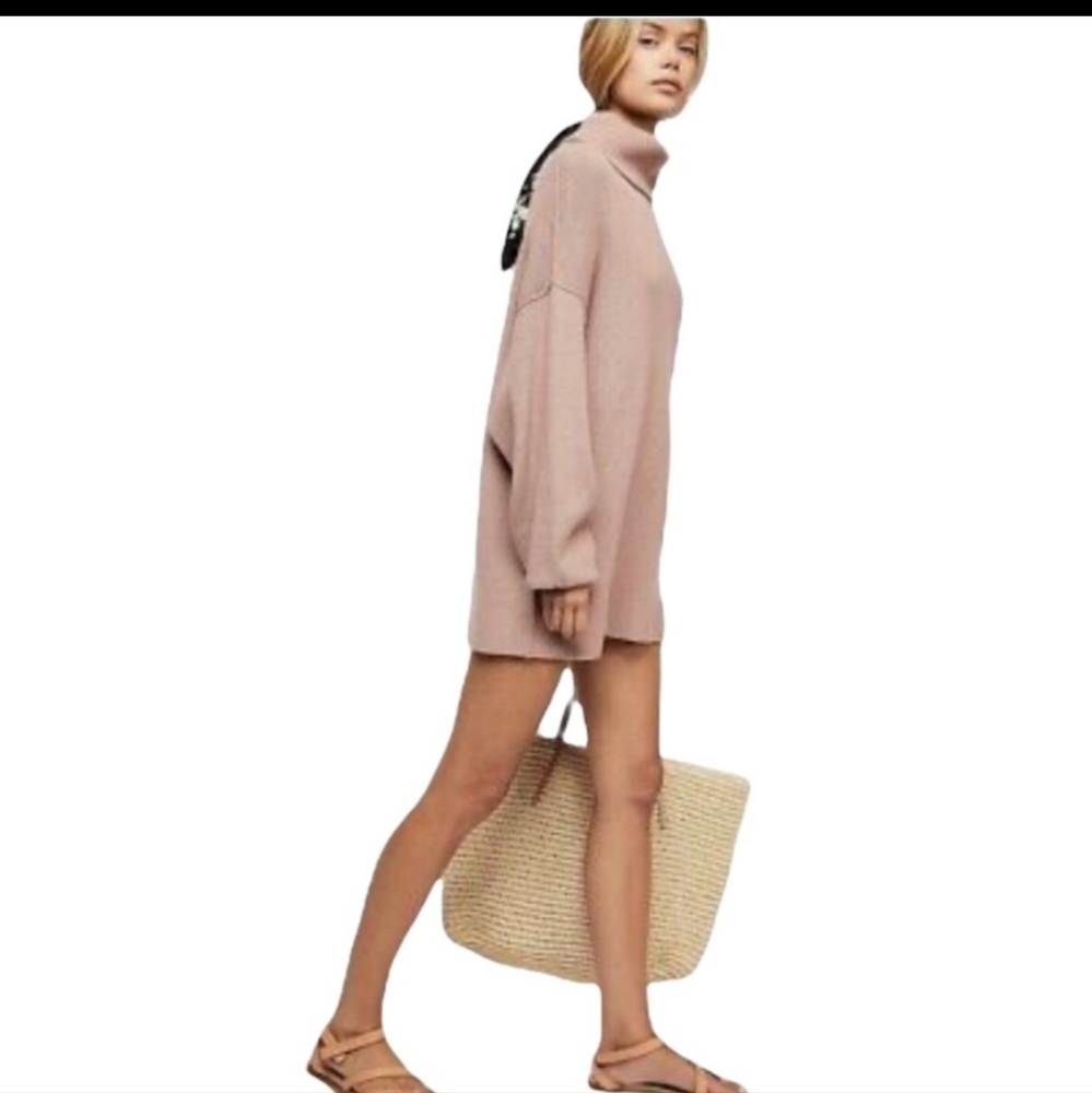 Free People Softly Structured Ribbed Turtleneck Tunic Sweater Mauve Size Small